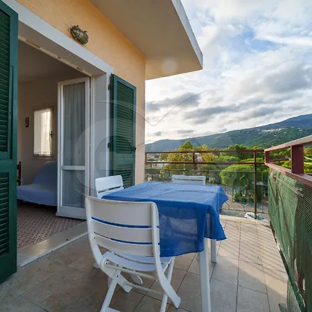 Appartamento Silvia Sul Lungomare Di Campo