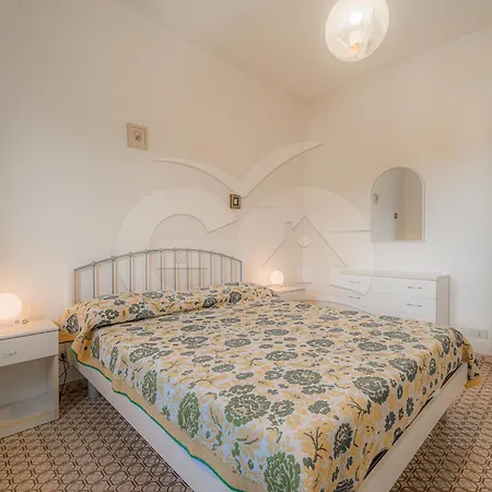 Apartamento Silvia Sul Lungomare Di Campo *