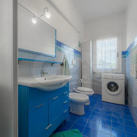 Silvia Sul Lungomare Di Campo Apartamento *